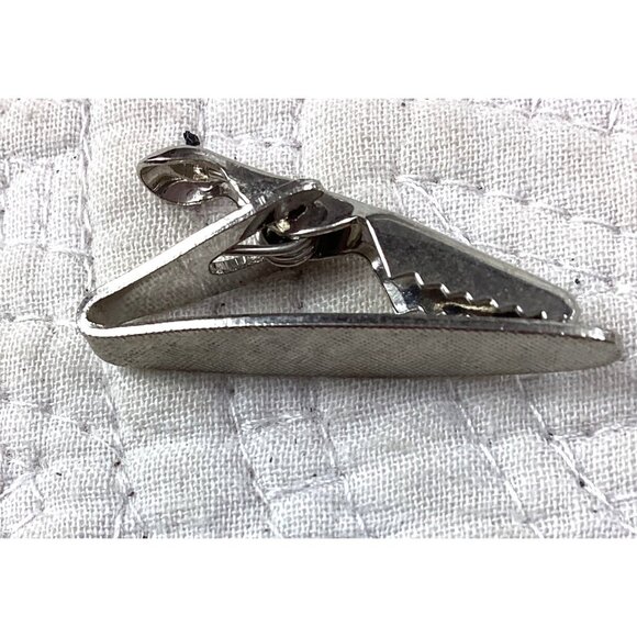 4 pairs of Vintage Gold & Silver Tone Cufflinks & 2 Tie Clips - Picture 4 of 7